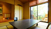 離れ客室【元】〜和室〜(２間続きの客室)