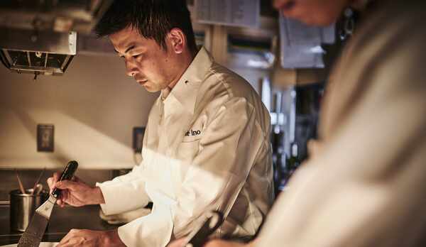 夕食（一例）シェフが心を込めて作り上げる一皿をお楽しみください。