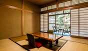 客室一例〜心落ち着く和室でごゆっくりお過ごしください