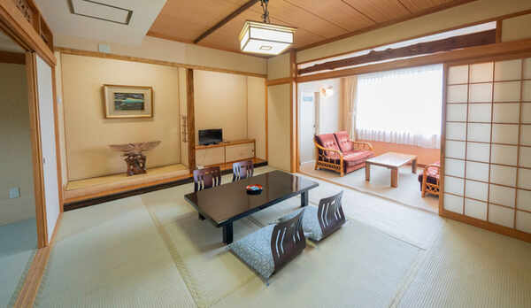 【客室】コネクティングルーム