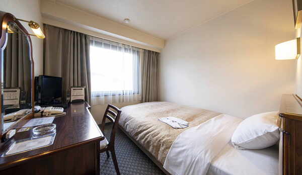 【シングル12平米】120cm幅ベッド