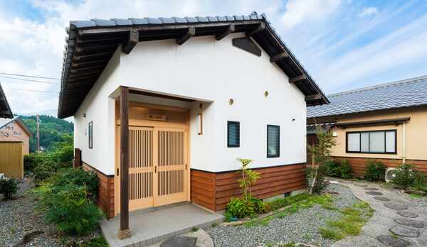 ＜葵  AOI＞外観