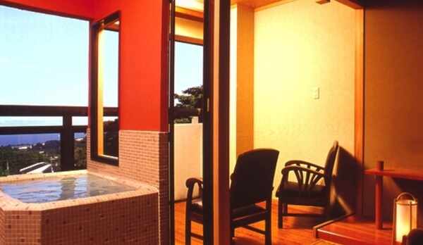 海望むモダン露天風呂付き客室　１〜４名様　