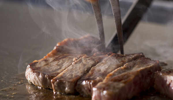 黒毛和牛ステーキ一例