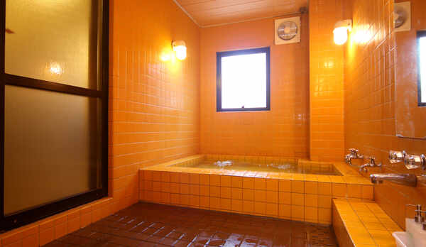 プライベートな時間を愉しむ貸切風呂。日々の溜まった疲れを癒す貴重な時間です。