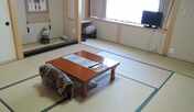 *10畳和室(禁煙)