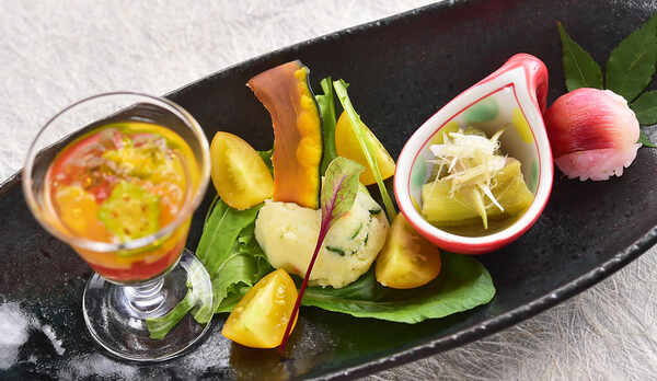 ご夕食のひとしな（一例）