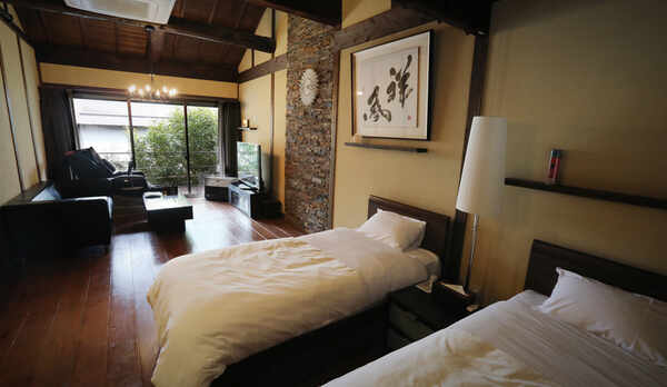 2階　客室　ベット