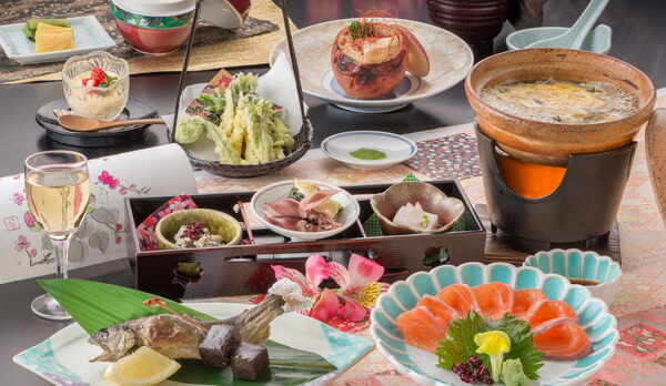 信州を味わう調理長自慢の『安曇野会席』（ご夕食一例）