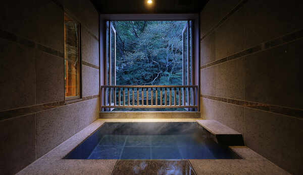 露天風呂付特別室「もみじすいーと」