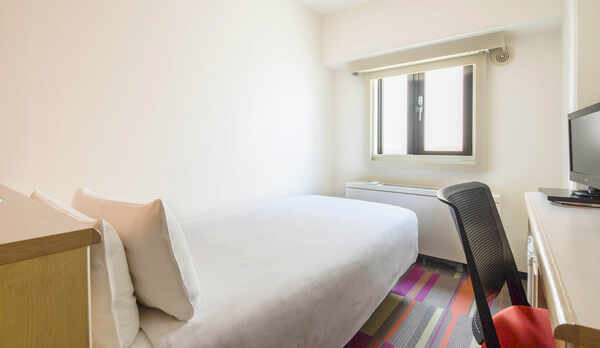 <客室>◆スタンダードシングルB◆ 11平米【ベッド97cm x 195cm】