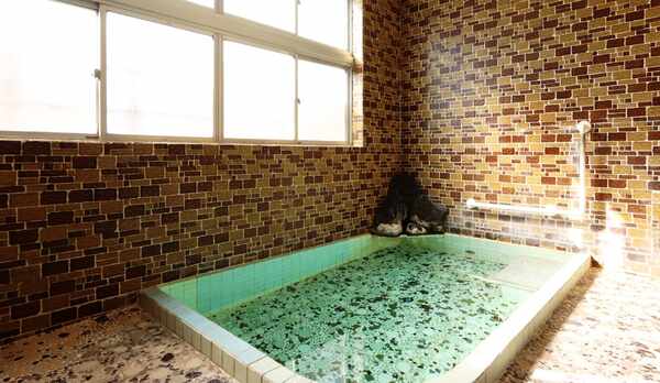 【お風呂】＜下諏訪温泉＞源泉かけ流し100％