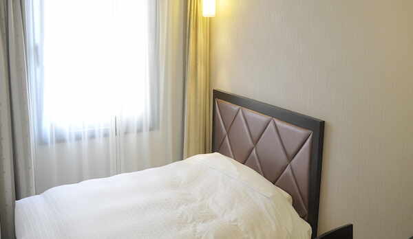 ベッドは高級快眠マットレスを導入しクチコミでも大人気♪