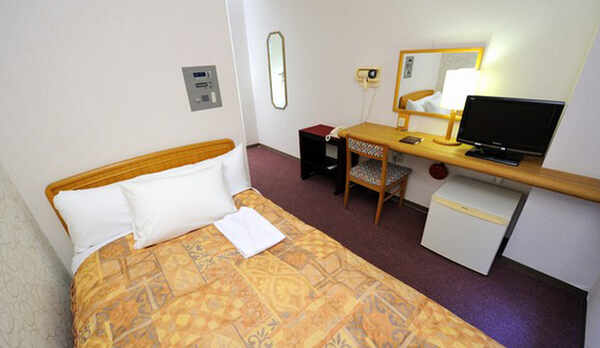 「シングルルーム」