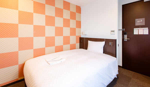 シングル/セミダブルルーム