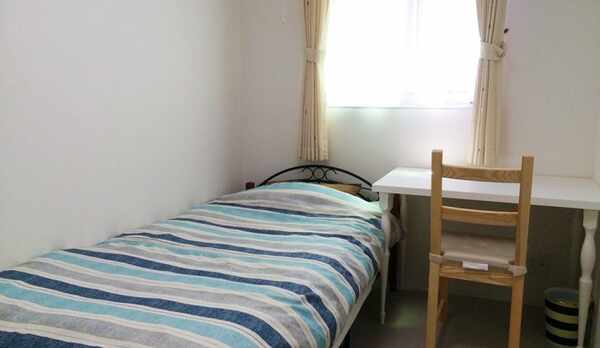 セミダブルルーム