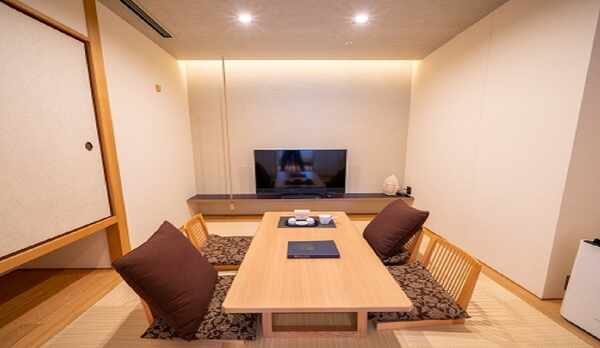 特別室-和洋室802　畳スペース