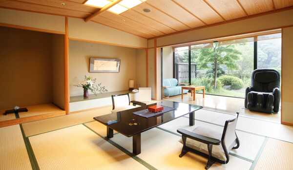 飛天館露天風呂付き客室　その2