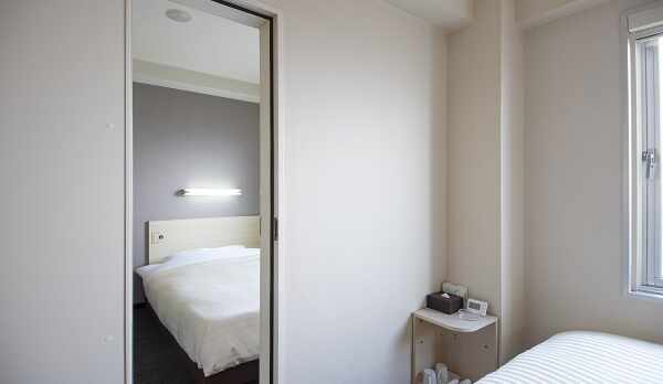 コネクティング