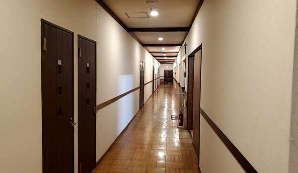 田人山荘　廊下