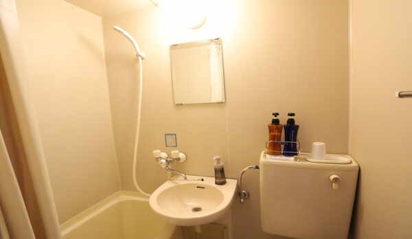 【客室ハ？ス・トイレ】リンスインシャンフ？ー・ホ？テ？ィソーフ？・洗顔ソーフ？有り