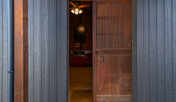 土蔵　玄関