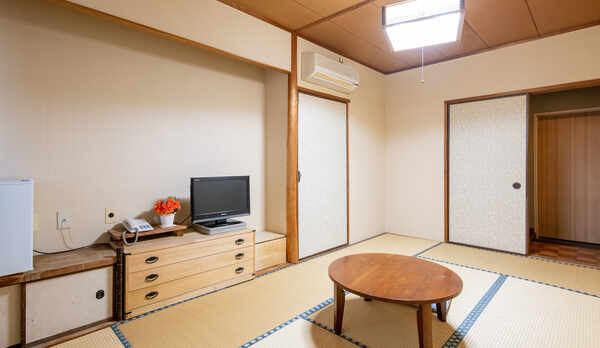 和室三人部屋（バス無し）