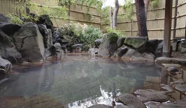 源泉かけ流し露店風呂