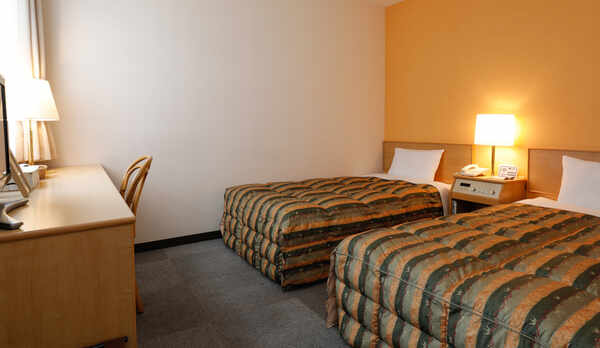 【ツインAの一例】※異なるレイアウトのお部屋もございます。