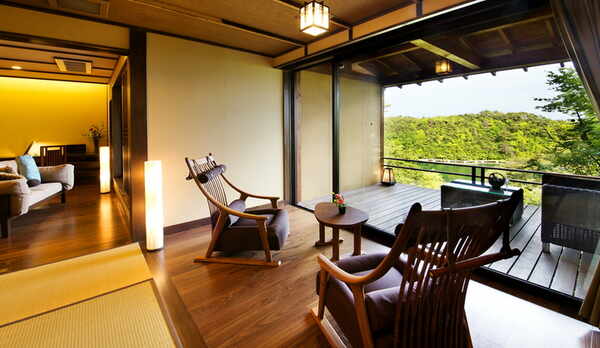 ■100raku suite 百楽スイート-連理露天付-2■（70㎡）