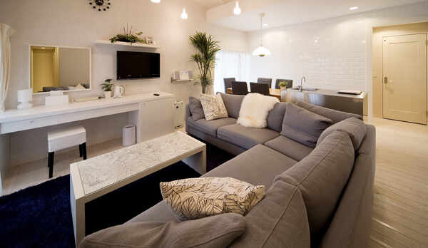 ホテル　ホリデイリビング