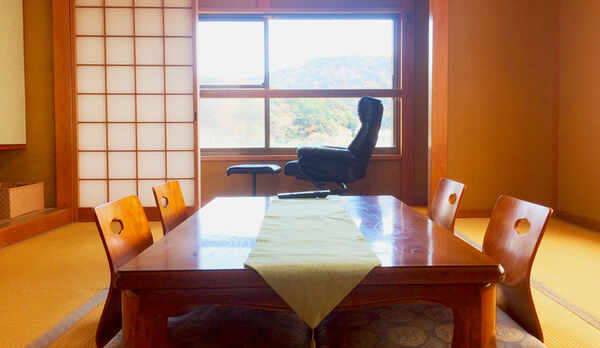 くつろぎの和室