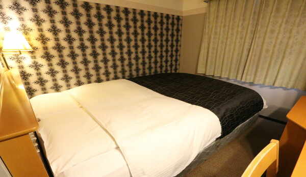 セミダブルルーム