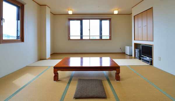 *客室一例/和室14畳