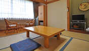 【客室】和室６畳（トイレ付）