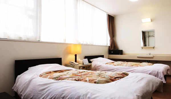 人に優しい宿として安心してご利用して頂けます洋室ツイン