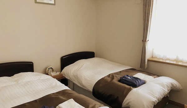 ペンション日の出　モデレートツイン