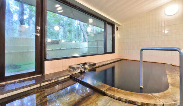 紅葉の湯　内湯