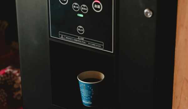 ご宿泊のお客様はコーヒーマシン無料でお使いいただけます
