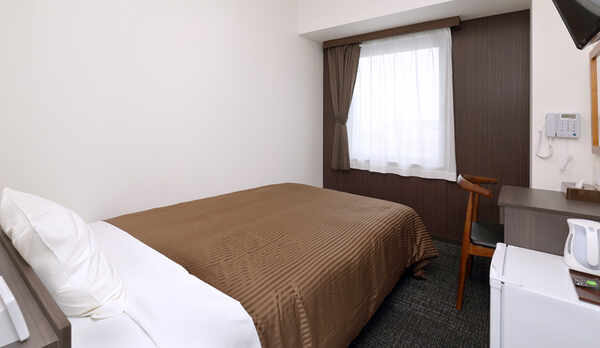 シングルルーム【120cm幅ベッド1台】