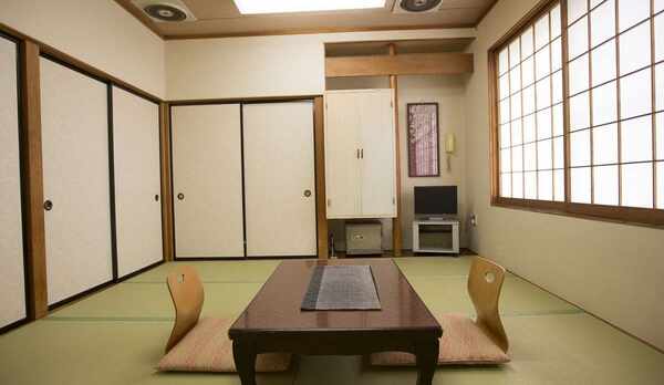 和室10畳タイプ