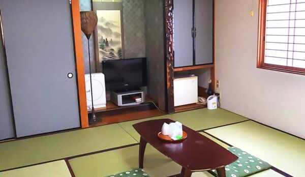 和室（バストイレ無し）