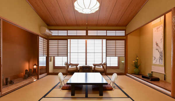 *【客室一例】ちどり(和室10畳)。昭和建築の"粋"を集めたお部屋です。