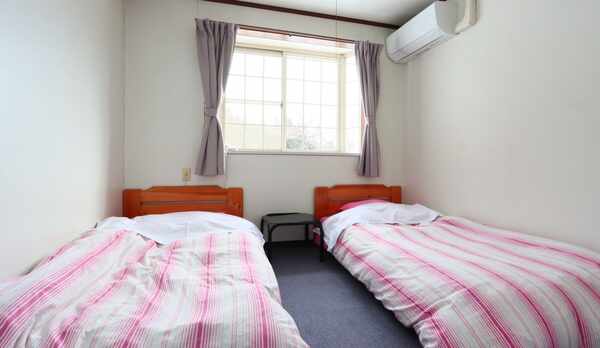 【ツイン】エアコン＆床暖房完備