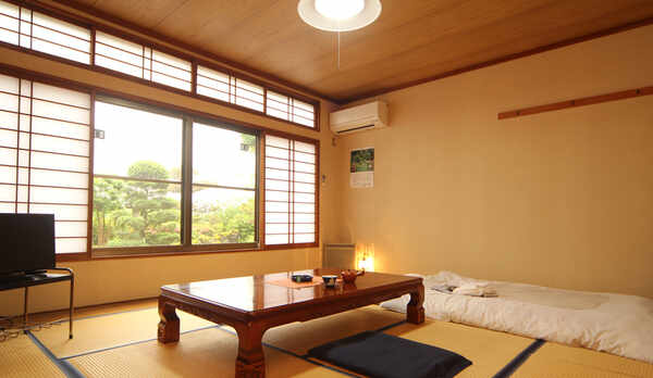 ビジネス、一人旅に最適！和室１０畳
