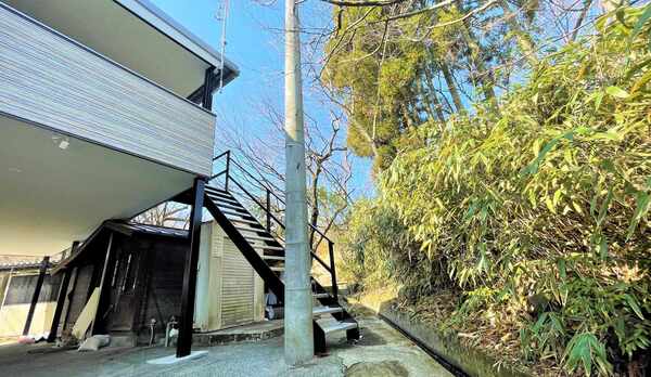 ペットは異なる入口で安心♪