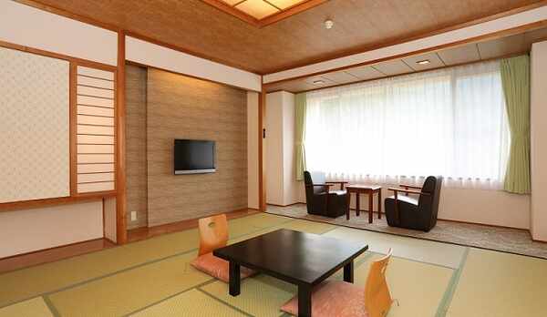 東館和室12畳（一例）