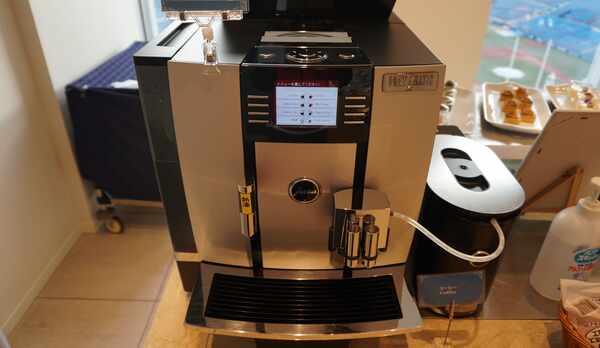 コーヒーマシーンもご用意しております