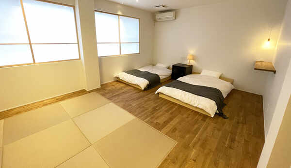 和洋室セミダブルツイン(２〜４名様）