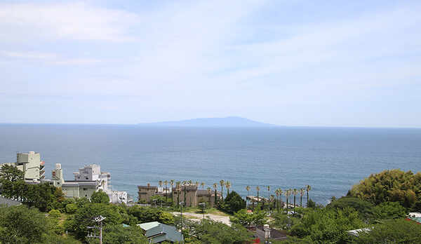 例)和室客室からの眺め